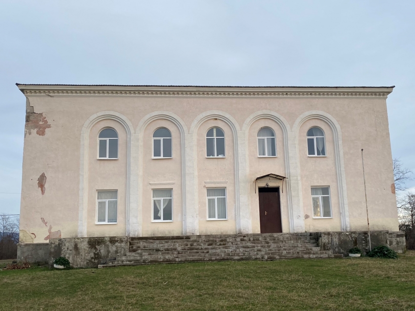 Аджамчигрская СШ