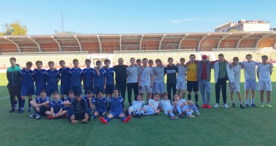 ЧЕМПИОНАТ АБХАЗИИ ПО ФУТБОЛУ СРЕДИ ЮНОШЕЙ 2005/2006 Г.Р.  Афон - первое место.  Главный тренер Дионис Яланчиди, тренер вратарей Манин Сергей, основатель команды Панает Анастасович Яланчиди. Капитан команды Тыркба Лев.