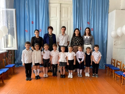 Ахәыҷбаҳча № 3 "Алашарбага." Аушьҭымҭацәа рныҳәа.Ахәыҷбаҳча иаҭааит аҵара аҟәша инапынҵақәа назыгӡо Ҳаразиа А.В., ашколқәранӡатәи ааӡара азҟаза хада Џьениа Р.У.