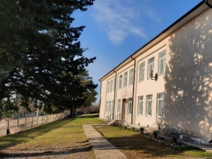 В. А. Агрба ихьӡ зху Мгәыӡырхәатәи абжьаратә школ